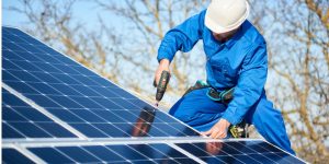 Installation Maintenance Panneaux Solaires Photovoltaïques à Cadolive